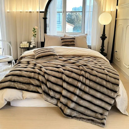 Mavi Warmte Deken | Ultrazacht Imitatiebont met Ruches 10